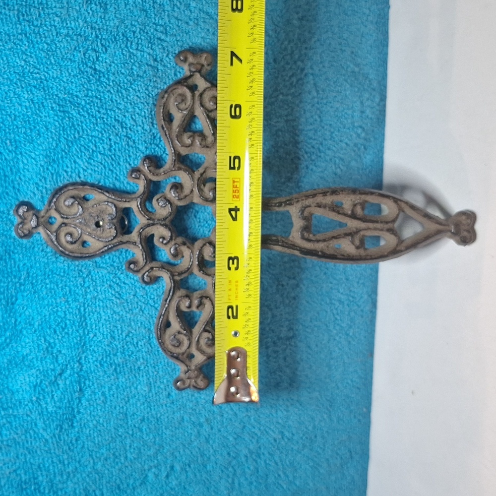 Cast Iron Cross - Picture 5 of 6